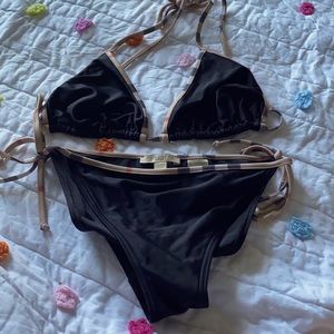 Super cute suit! No signs of wear.